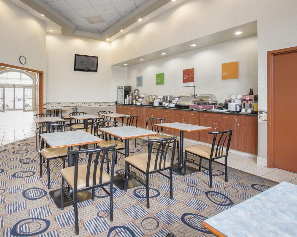 Comfort Inn & Suites South Calgary Luaran gambar