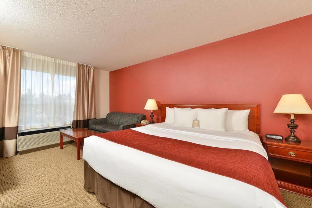Comfort Inn & Suites South Calgary Luaran gambar