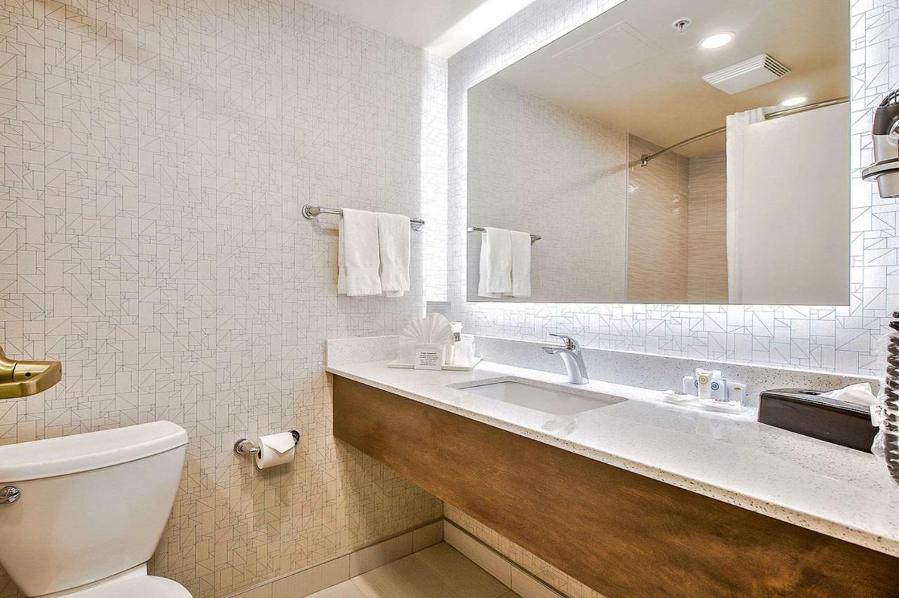 Comfort Inn & Suites South Calgary Luaran gambar