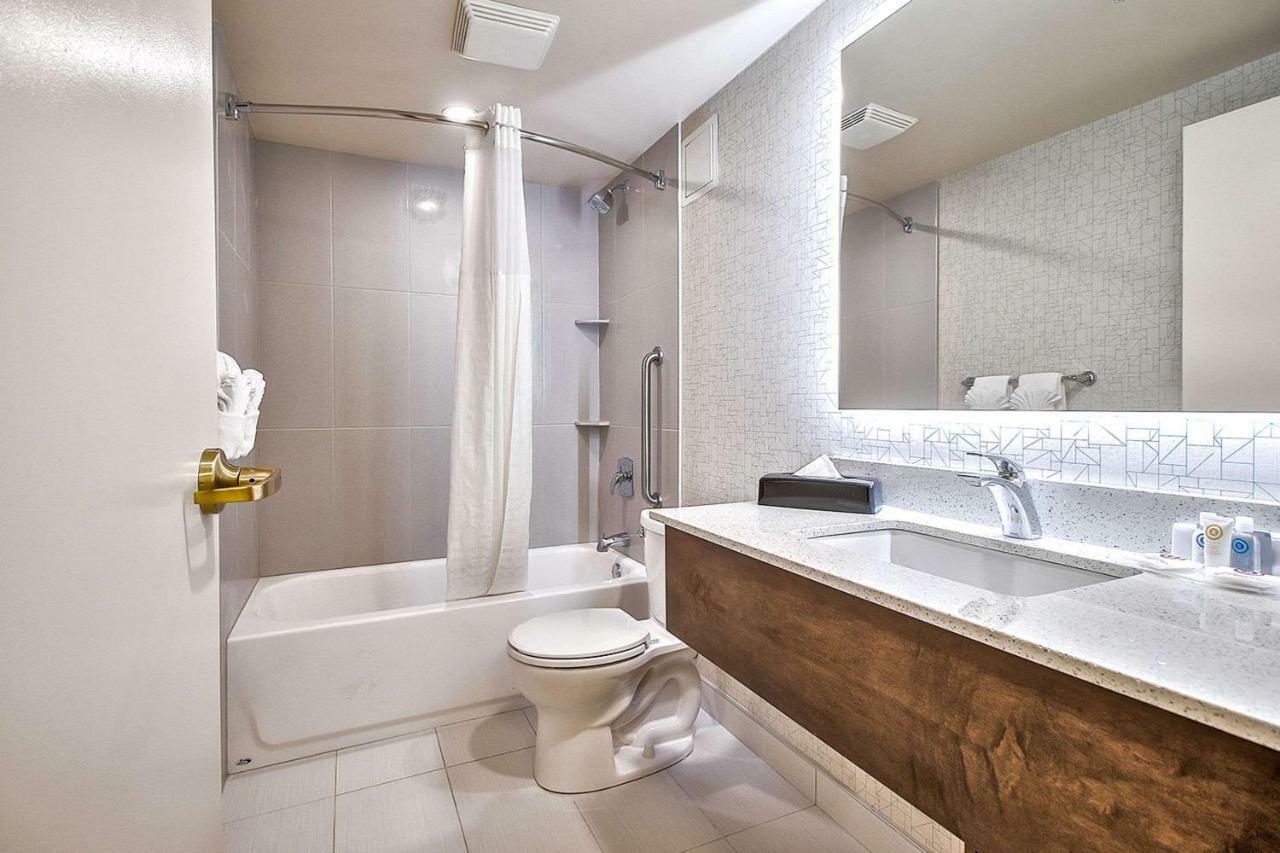 Comfort Inn & Suites South Calgary Luaran gambar